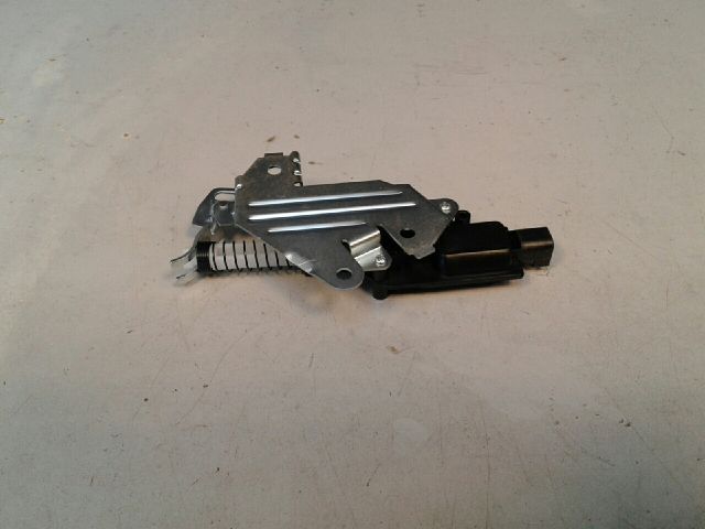 bontott FORD FIESTA V Központizár Motor Csomagtérajtó