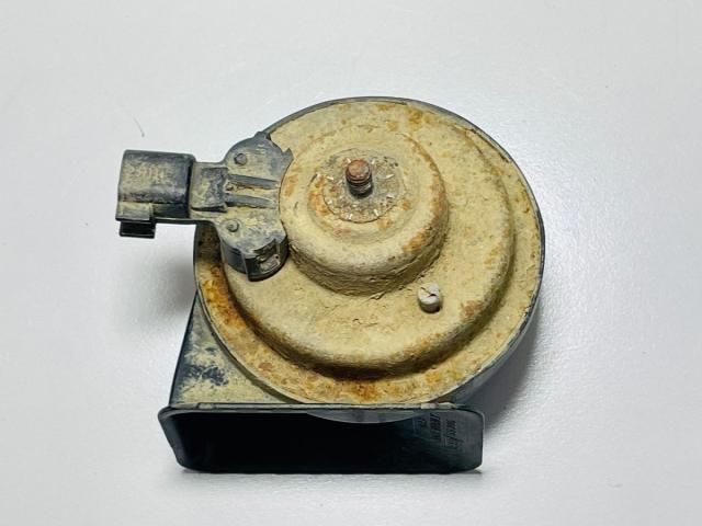 bontott FORD FIESTA V Kürt