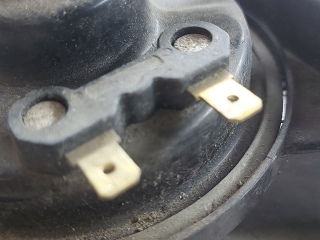 bontott FORD FIESTA V Kürt