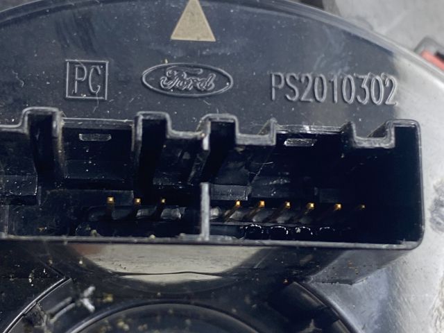 bontott FORD FIESTA V Légzsák Átvezető Szalagkábel