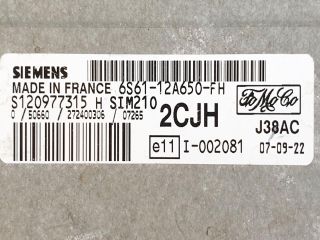 bontott FORD FIESTA V Motorvezérlő