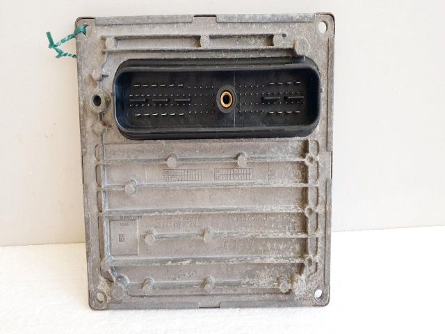 bontott FORD FIESTA V Motorvezérlő