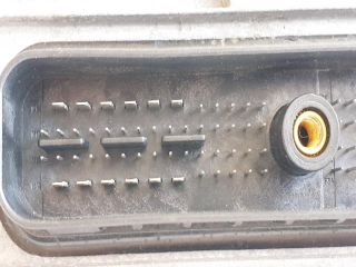 bontott FORD FIESTA V Motorvezérlő