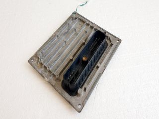 bontott FORD FIESTA V Motorvezérlő