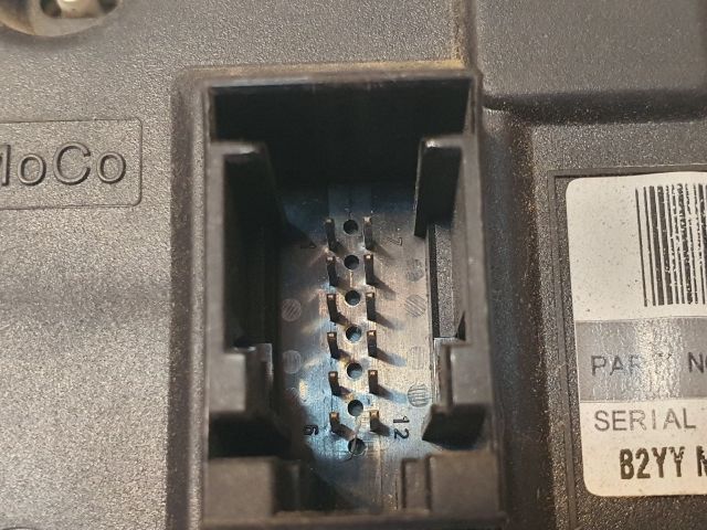 bontott FORD FIESTA V Multifunkciós Kijelző