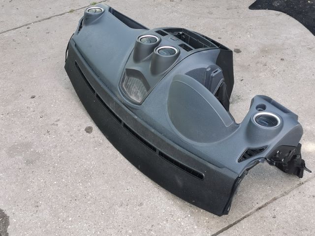 bontott FORD FIESTA V Műszerfal Héj