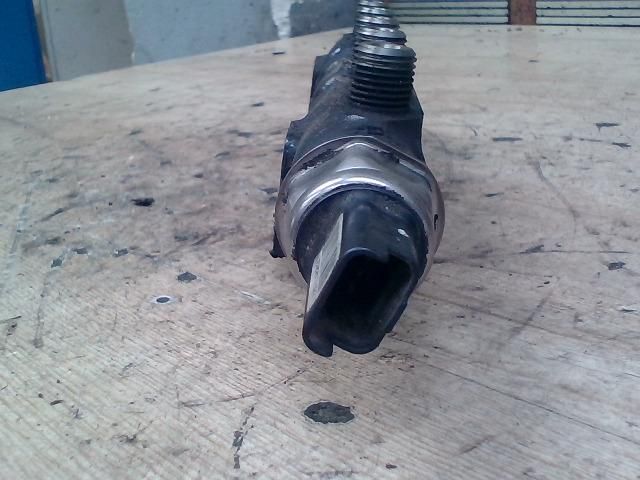 bontott FORD FIESTA V Nyomásszabályzó Szelep