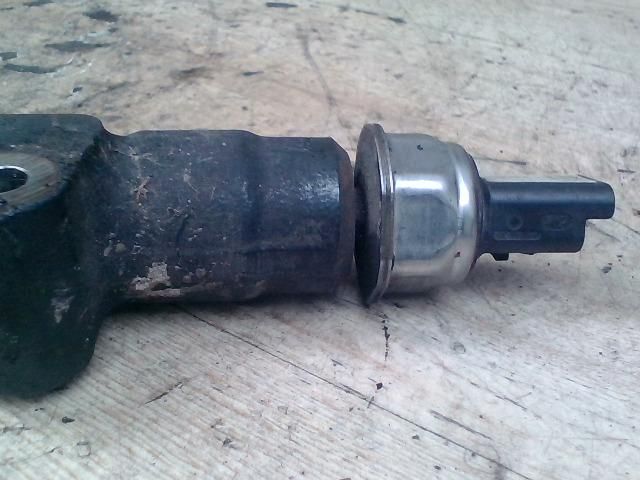 bontott FORD FIESTA V Nyomásszabályzó Szelep