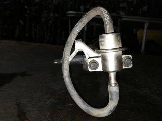 bontott FORD FIESTA V Porlasztó Sor / Híd