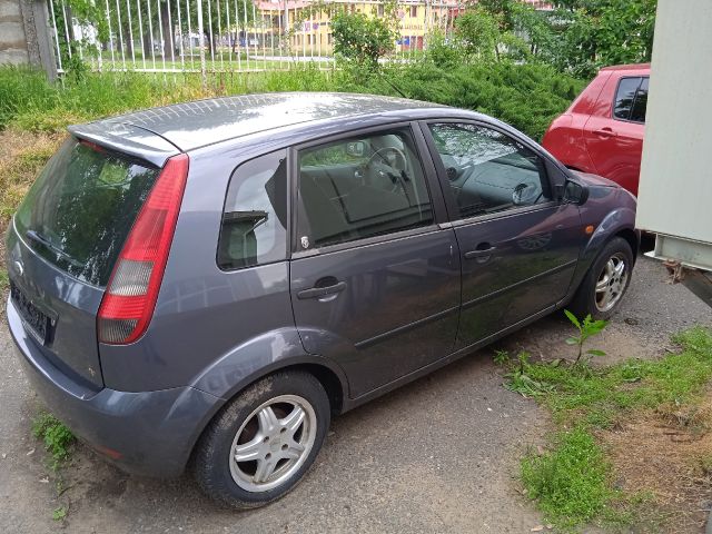 bontott FORD FIESTA V Pótféklámpa