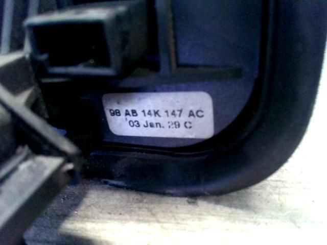 bontott FORD FIESTA V Rádió / CD Kapcsoló