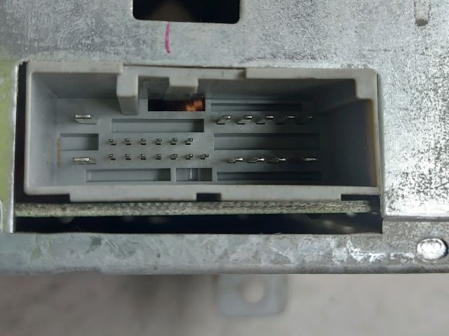 bontott FORD FIESTA V Rádió / CD