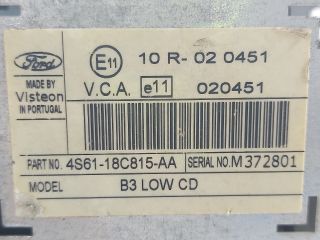 bontott FORD FIESTA V Rádió / CD