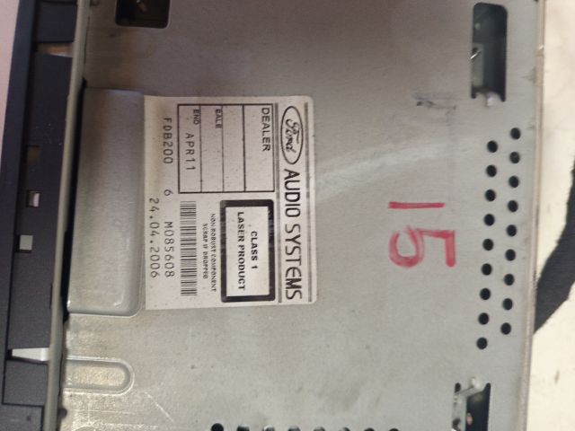 bontott FORD FIESTA V Rádió / CD