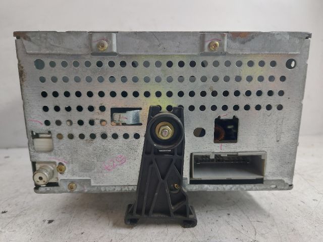 bontott FORD FIESTA V Rádió / CD