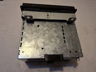 bontott FORD FIESTA V Rádió / CD