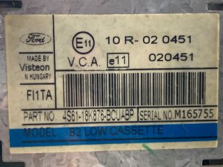 bontott FORD FIESTA V Rádió / CD