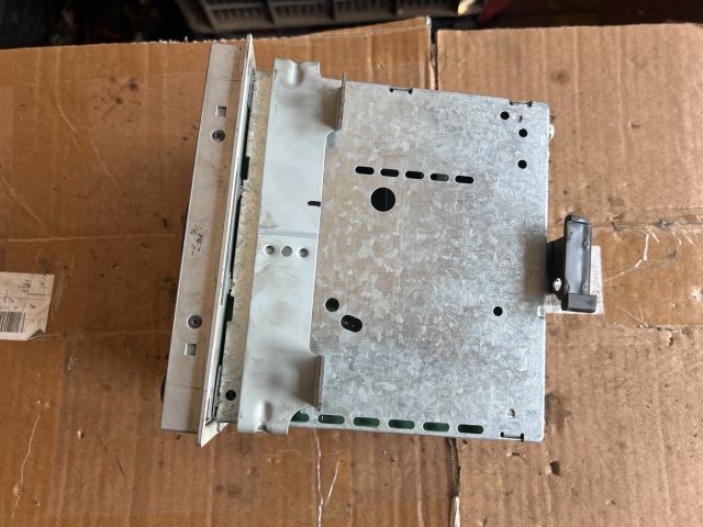 bontott FORD FIESTA V Rádió / CD