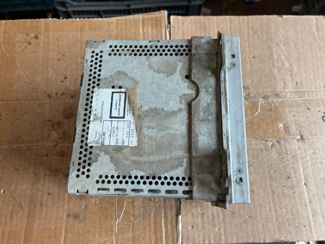 bontott FORD FIESTA V Rádió / CD