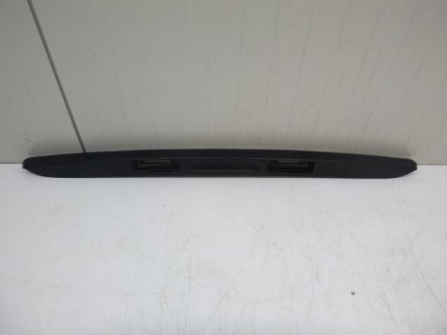 bontott FORD FIESTA V Rendszámtábla Világítás Keret