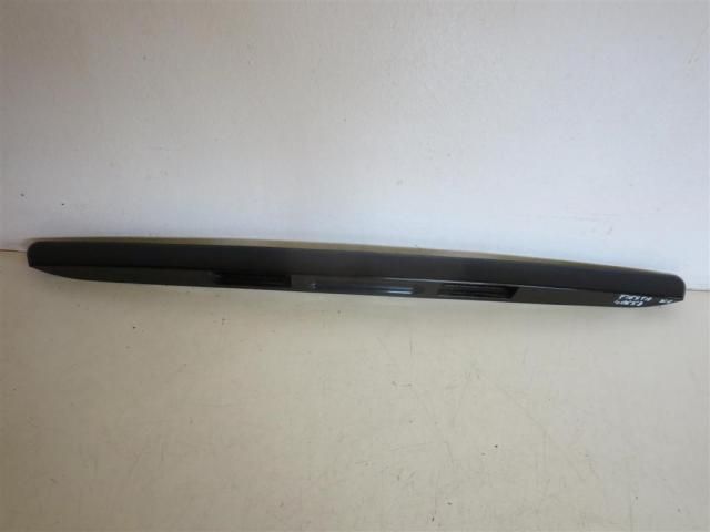 bontott FORD FIESTA V Rendszámtábla Világítás Keret