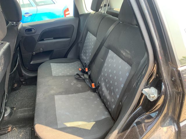 bontott FORD FIESTA V Ülés Szett