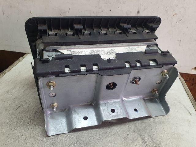 bontott FORD FIESTA V Utasoldali Légzsák