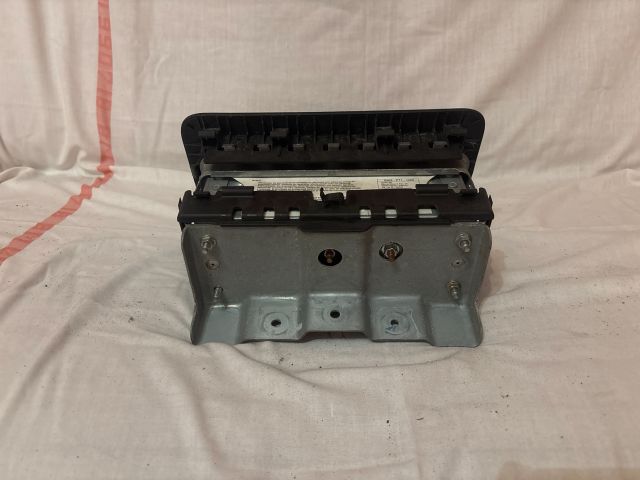 bontott FORD FIESTA V Utasoldali Légzsák