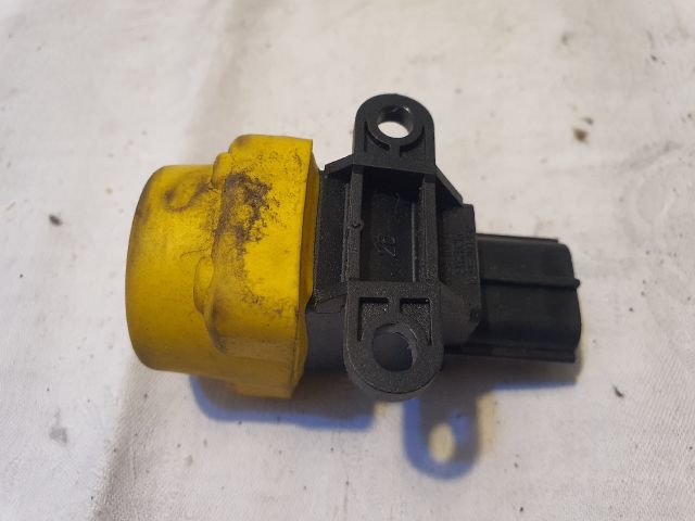 bontott FORD FIESTA V Üzemanyag Elzáró Szelep