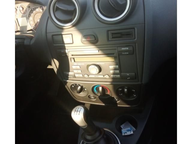 bontott FORD FIESTA V Vákuumcső