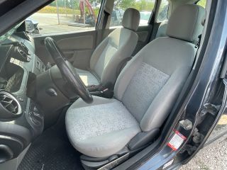 bontott FORD FIESTA V Váltószoknya