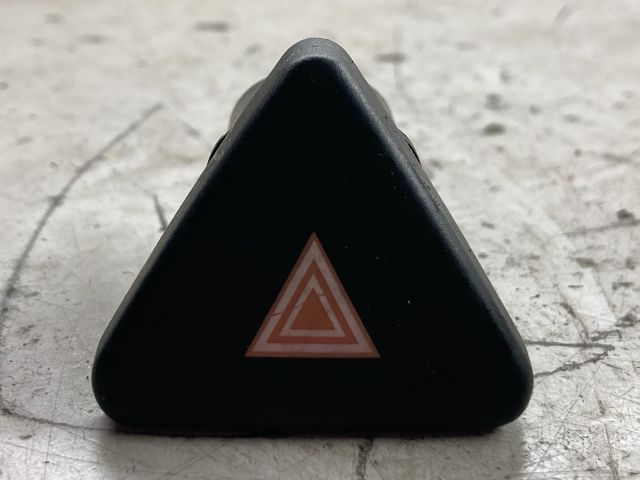 bontott FORD FIESTA V Vészvillogó Kapcsoló