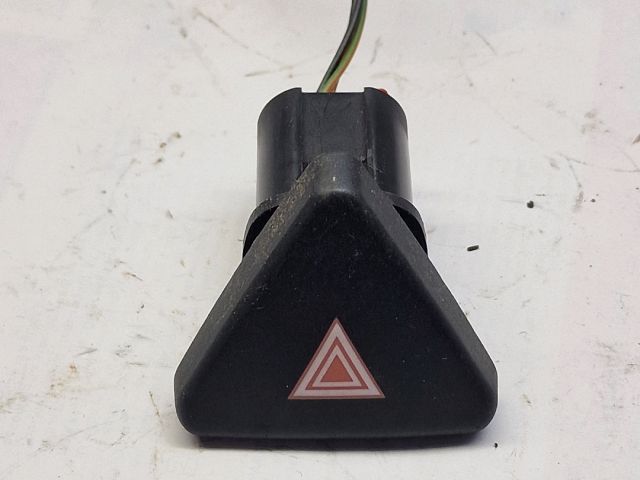 bontott FORD FIESTA V Vészvillogó Kapcsoló