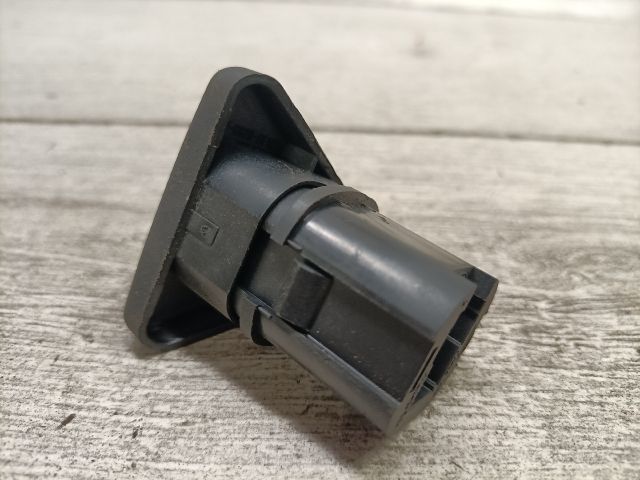 bontott FORD FIESTA V Vészvillogó Kapcsoló