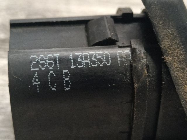 bontott FORD FIESTA V Vészvillogó Kapcsoló