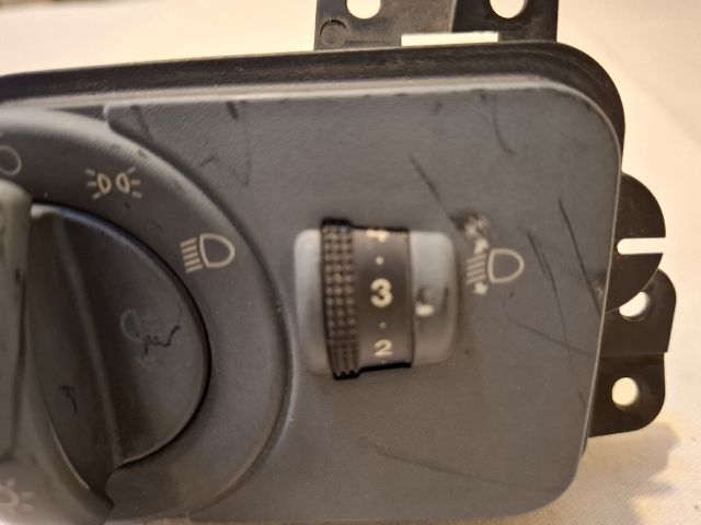 bontott FORD FIESTA V Világítás Kapcsoló