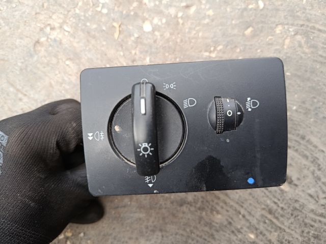 bontott FORD FIESTA V Világítás Kapcsoló