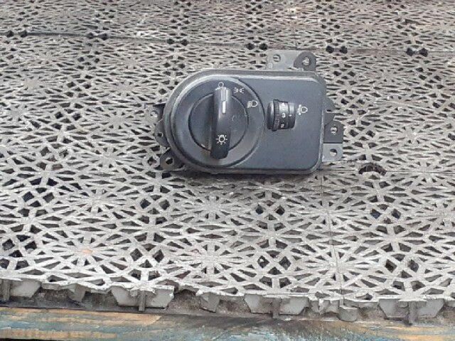 bontott FORD FIESTA V Világítás Kapcsoló