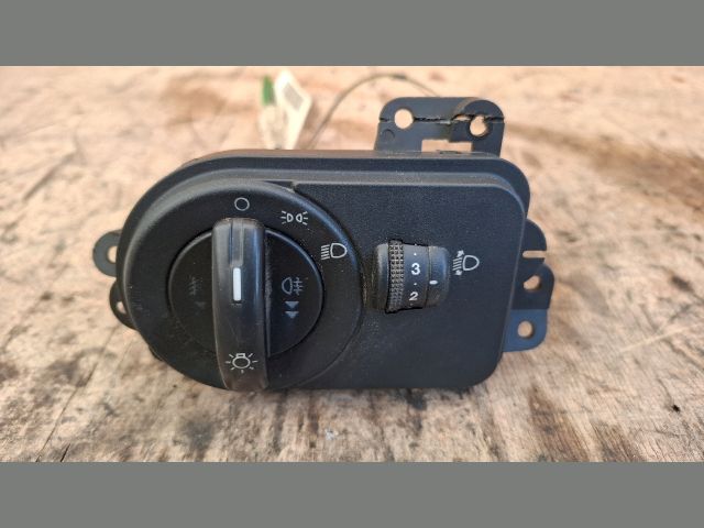 bontott FORD FIESTA V Világítás Kapcsoló