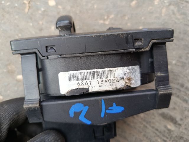 bontott FORD FIESTA V Világítás Kapcsoló