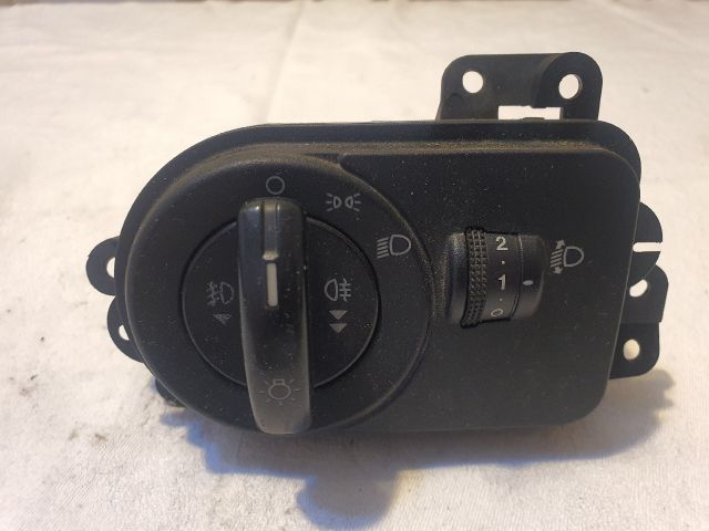 bontott FORD FIESTA V Világítás Kapcsoló