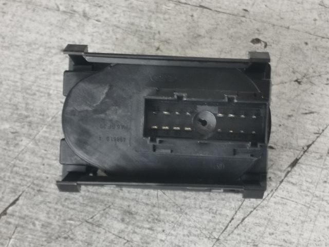 bontott FORD FIESTA V Világítás Kapcsoló