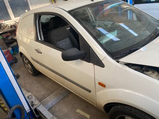 bontott FORD FIESTA VAN Hátsó Híd (Dobfékes)