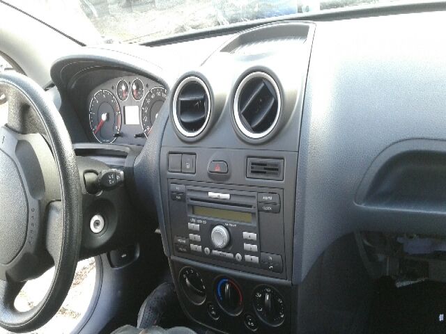 bontott FORD FIESTA VAN Jobb hátsó Fékdob