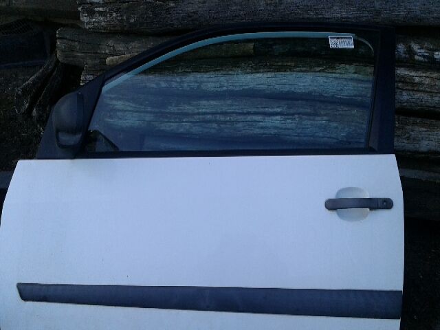 bontott FORD FIESTA VAN Jobb hátsó Fékdob