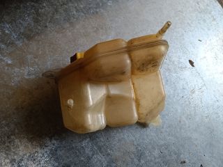 bontott FORD FIESTA VAN Kiegyenlítő Tartály