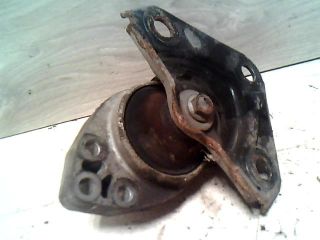 bontott FORD FIESTA VAN Motor Tartó Bak Jobb