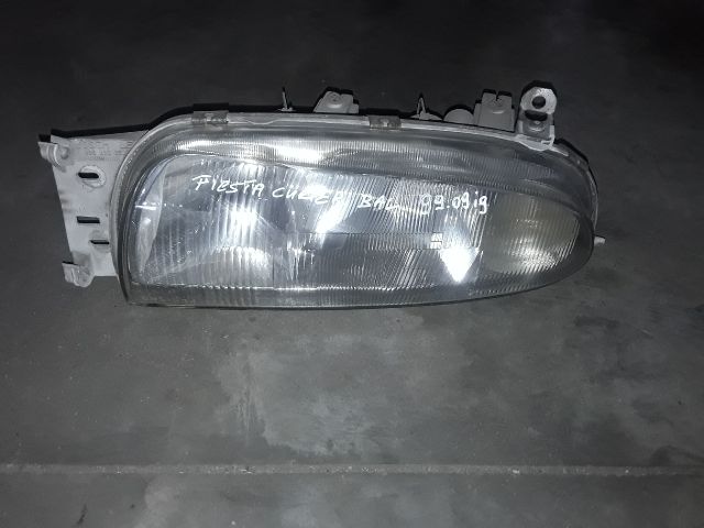 bontott FORD FIESTA VAN Bal Fényszóró