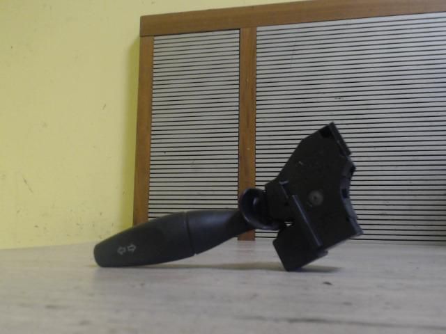 bontott FORD FIESTA VAN Bal Kormánykapcsoló Irányjelző