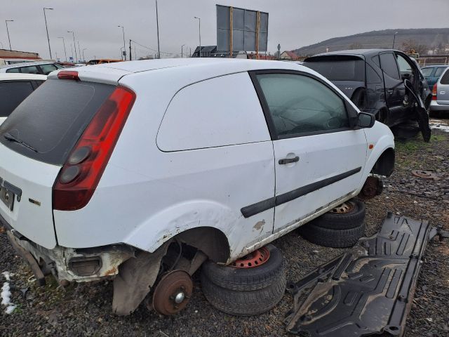 bontott FORD FIESTA VAN Jobb hátsó Csonkállvány Kerékaggyal